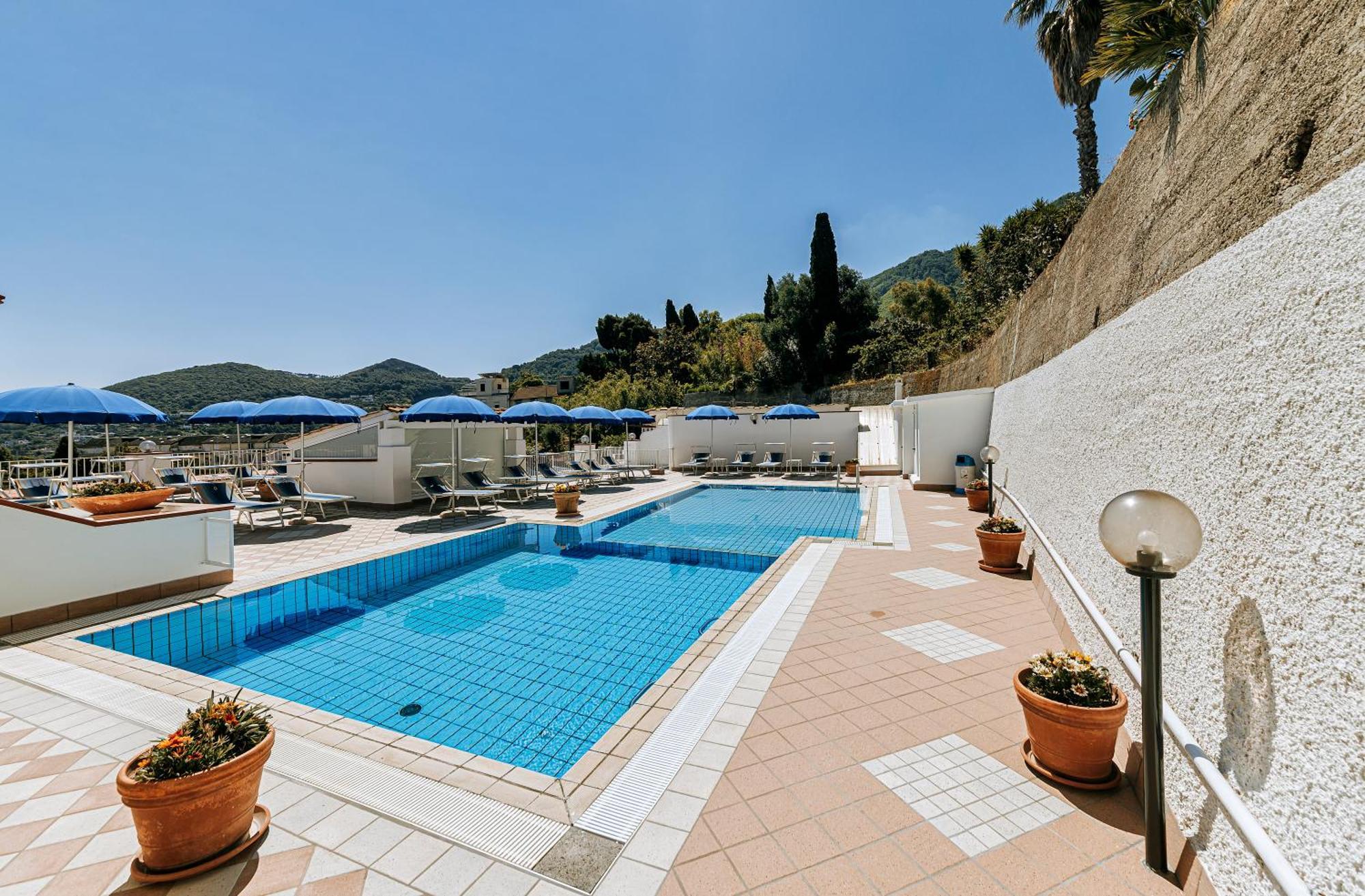 Hotel Villa D'Orta Isquia Exterior foto